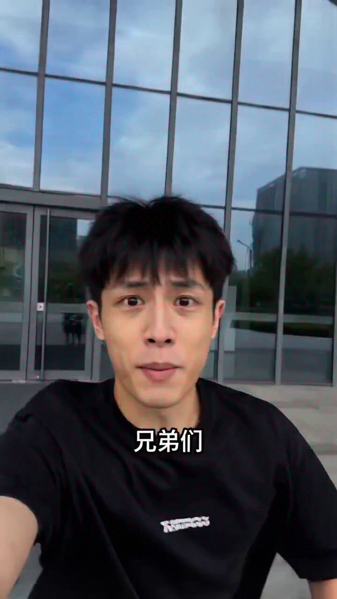 Seedance 2.0 Prompt for 'Lobster' Scam Vlog