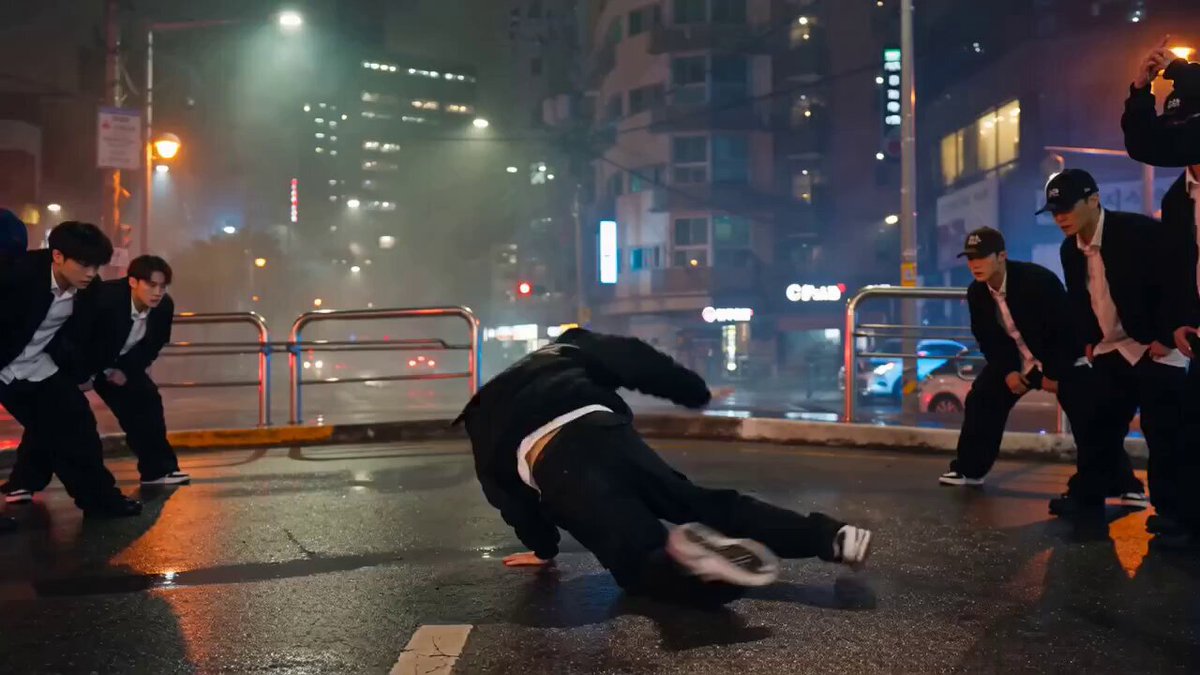 Fotorealistischer Street Dance Battle Prompt für Seedance 2.0