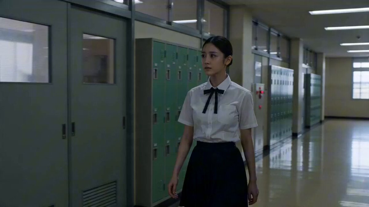 Filmreife Kampfszene an einer japanischen Highschool