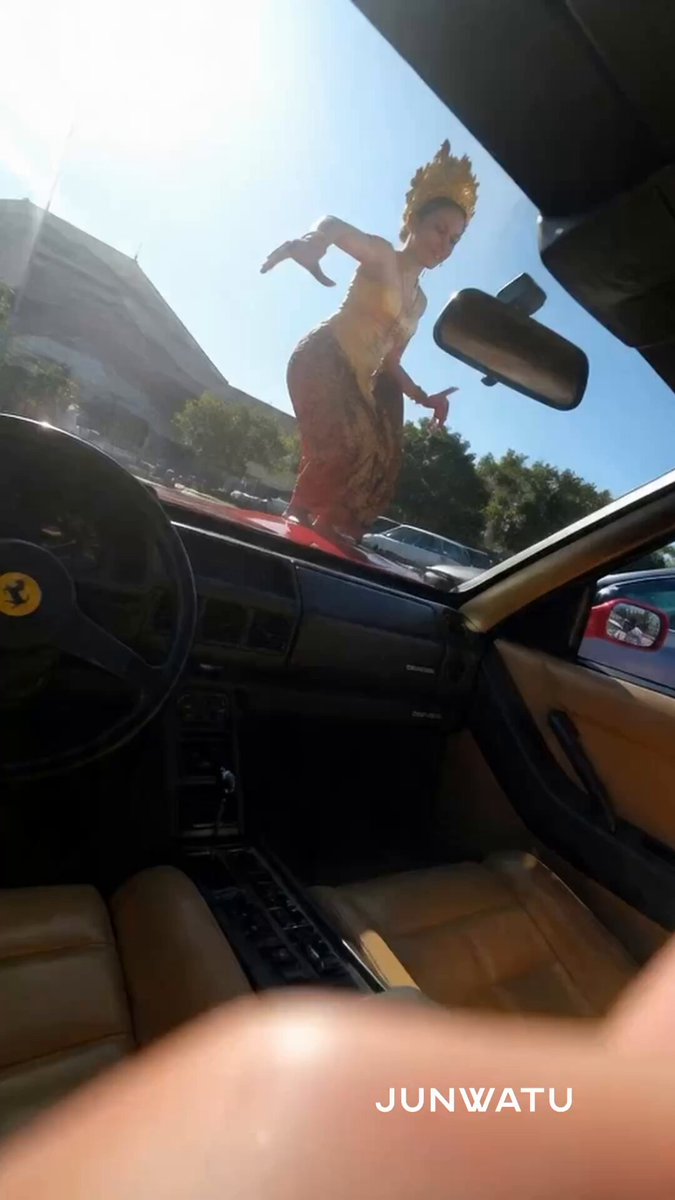 80 年代 Ferrari 舞蹈