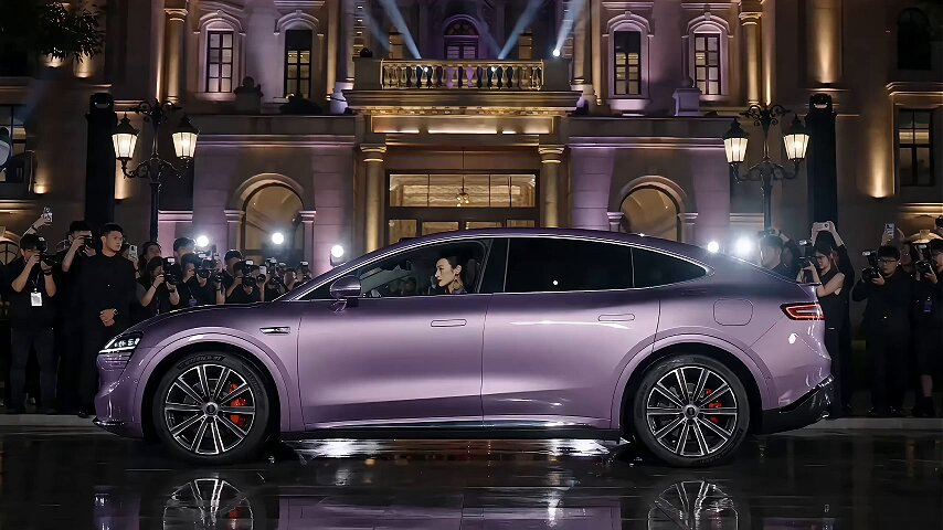 Luxury Car Brand Teaser Video Prompt