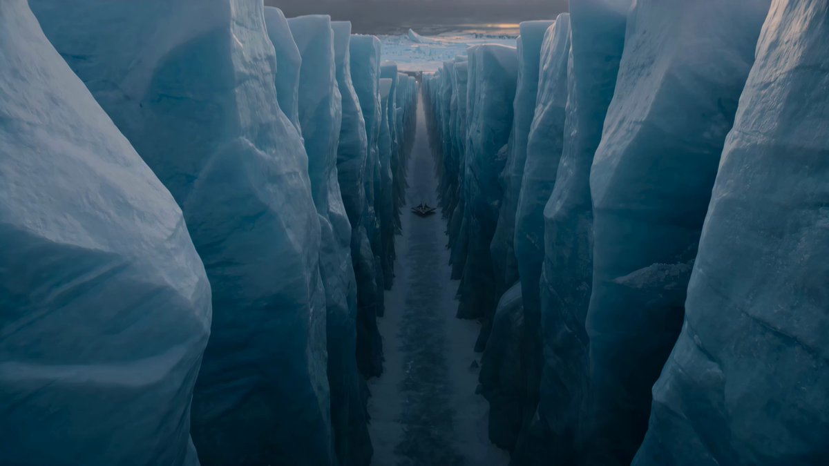Flucht aus dem Alien-Eis-Canyon
