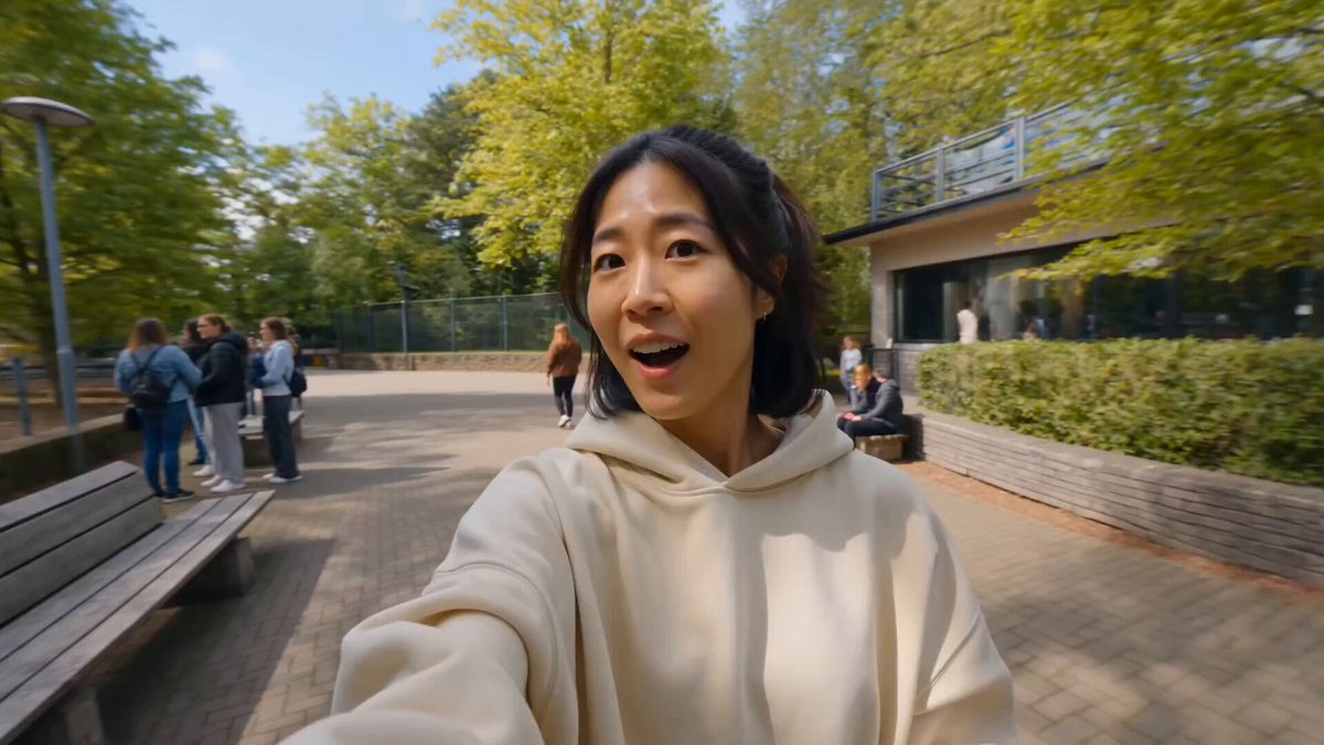 Tiger-Zoo-Selfie-Vlog