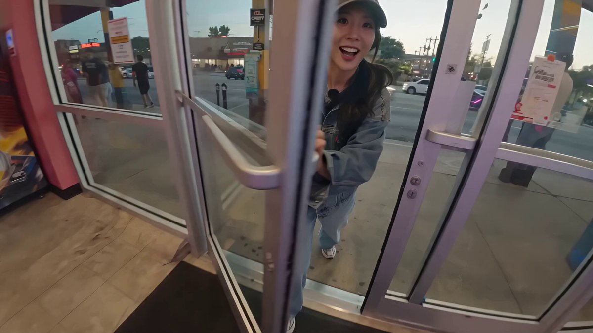 Korean Idol Arcade Mini Vlog