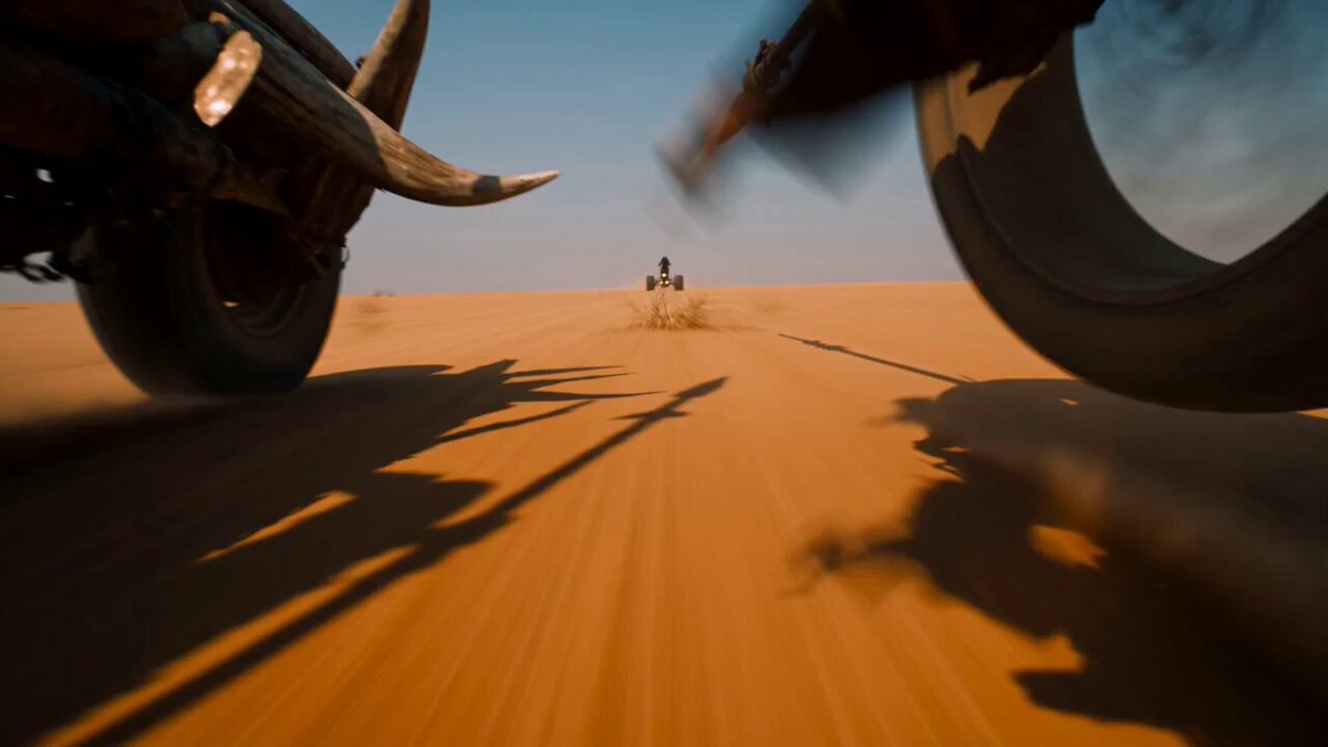 Wasteland-Schlacht im Mad Max-Stil