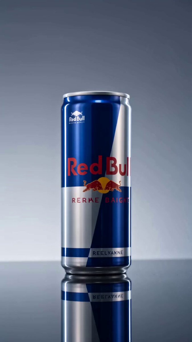 Red Bull エネルギーコマーシャル