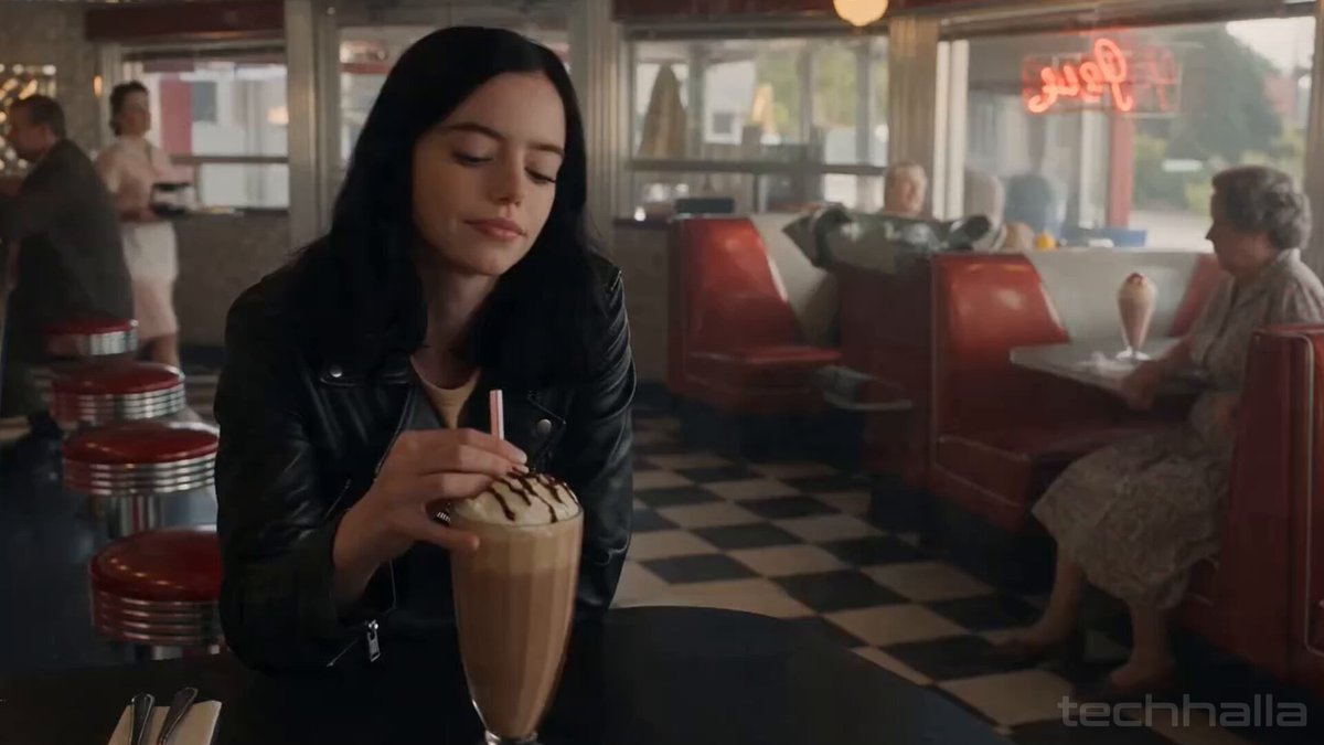 1950s American Diner Frozen Time Effect