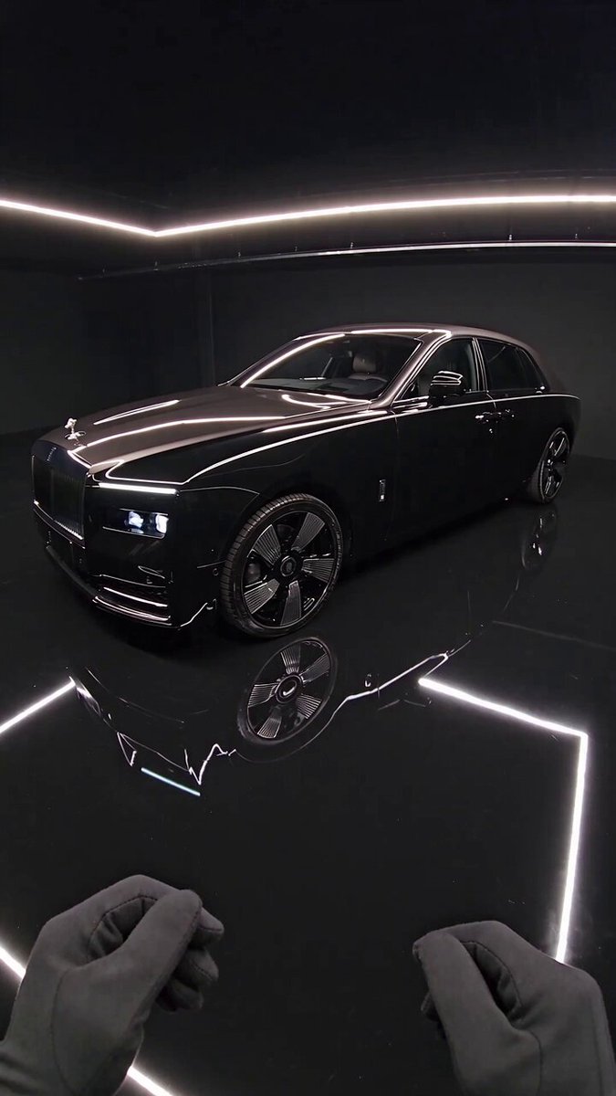 Cinematischer Werbespot für Luxusautomobile