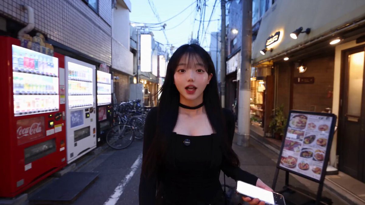 Tokyo Smartphone Food-Vlog