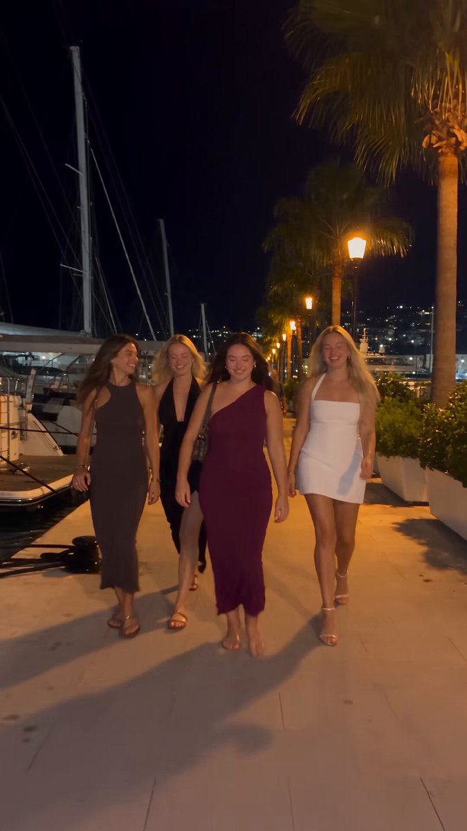 UGC-Video: Luxuriöse Marina-Party bei Nacht
