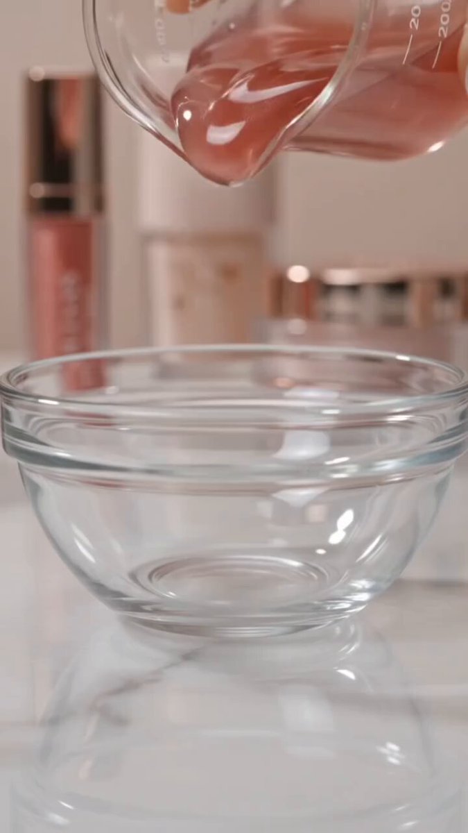 ASMR: Herstellung von pinkem Lipgloss
