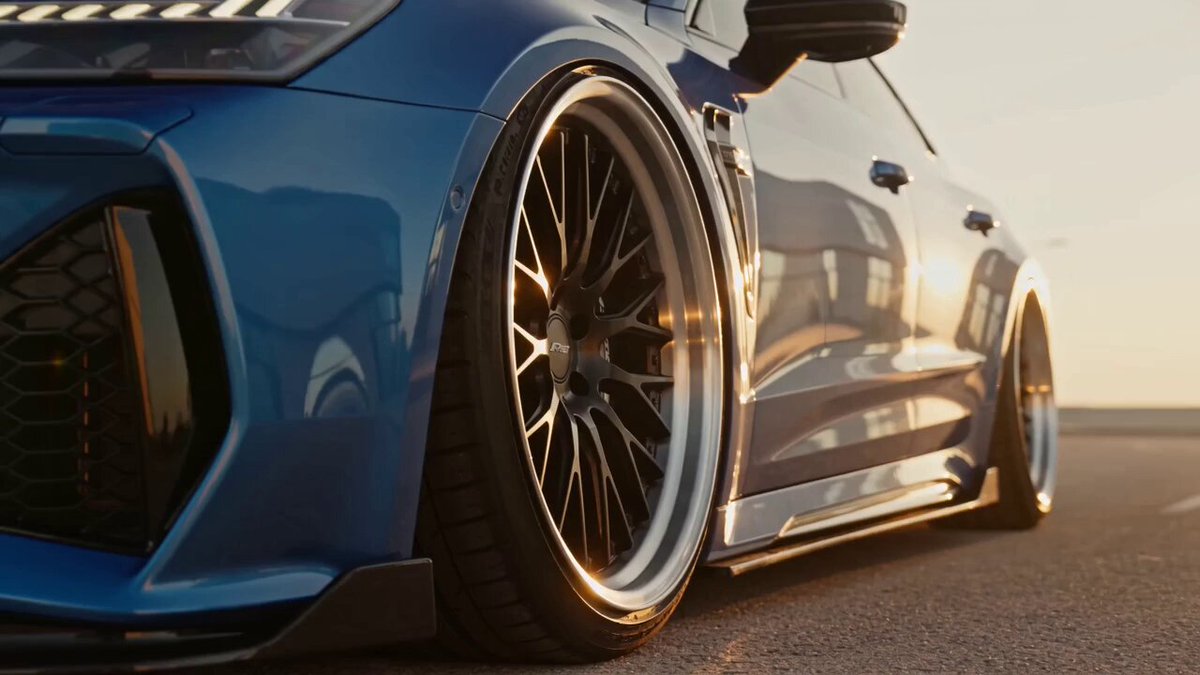 Werbespot für eine luxuriöse Sportlimousine