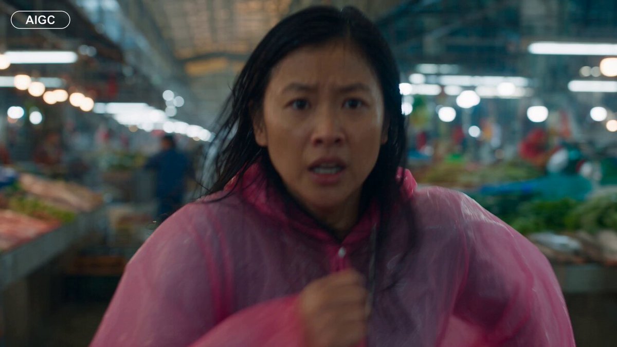 Rainy Market Flood Escape