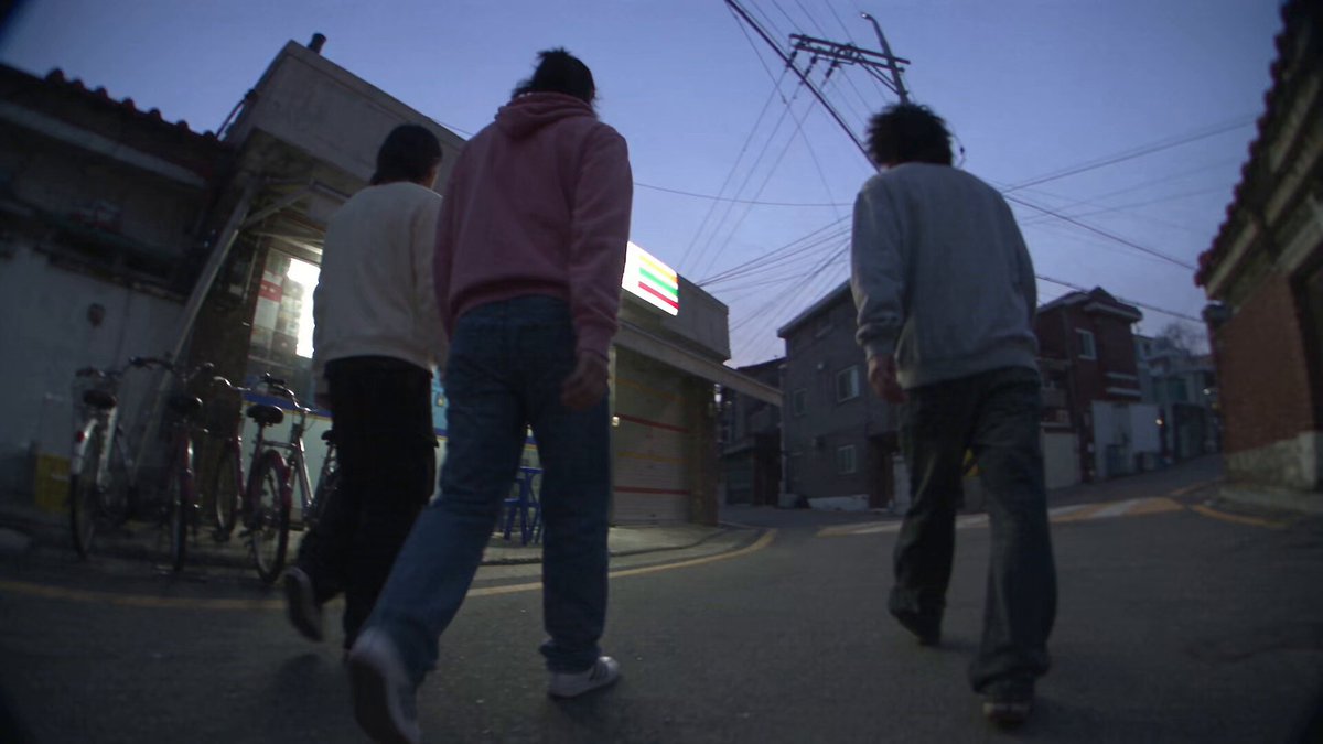 2000s Korean MiniDV Convenience Store Vlog