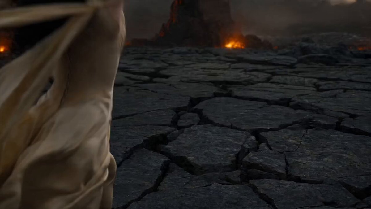 Filmische Sequenz: Die Manifestation der Zauberin