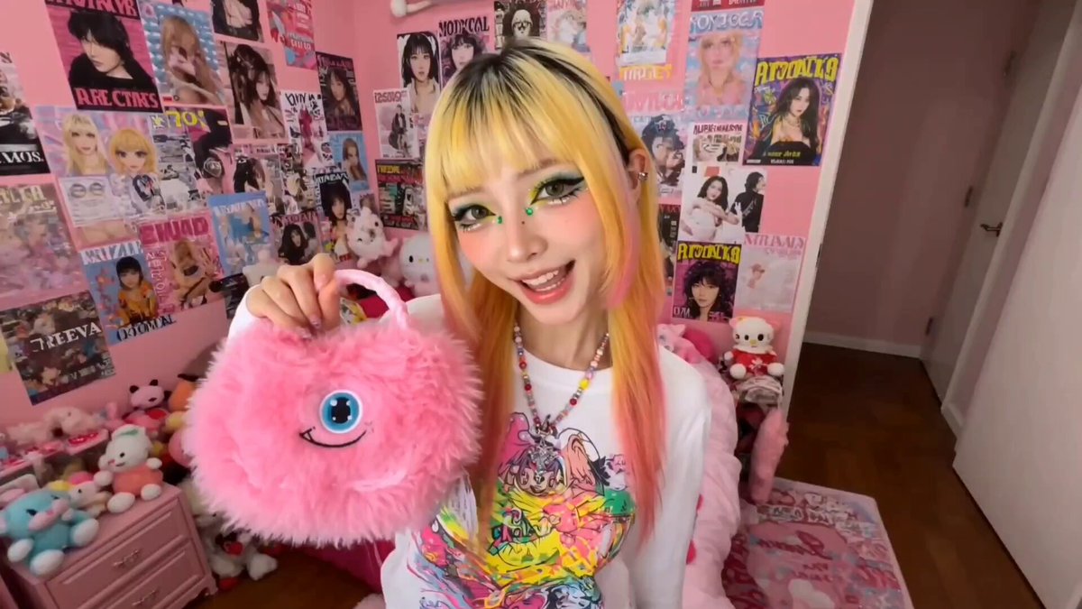 原宿ストリートファッションの GRWM 動画