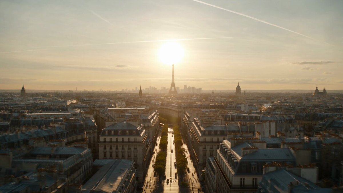Apokalyptische schwarze Sonnenfinsternis in Paris